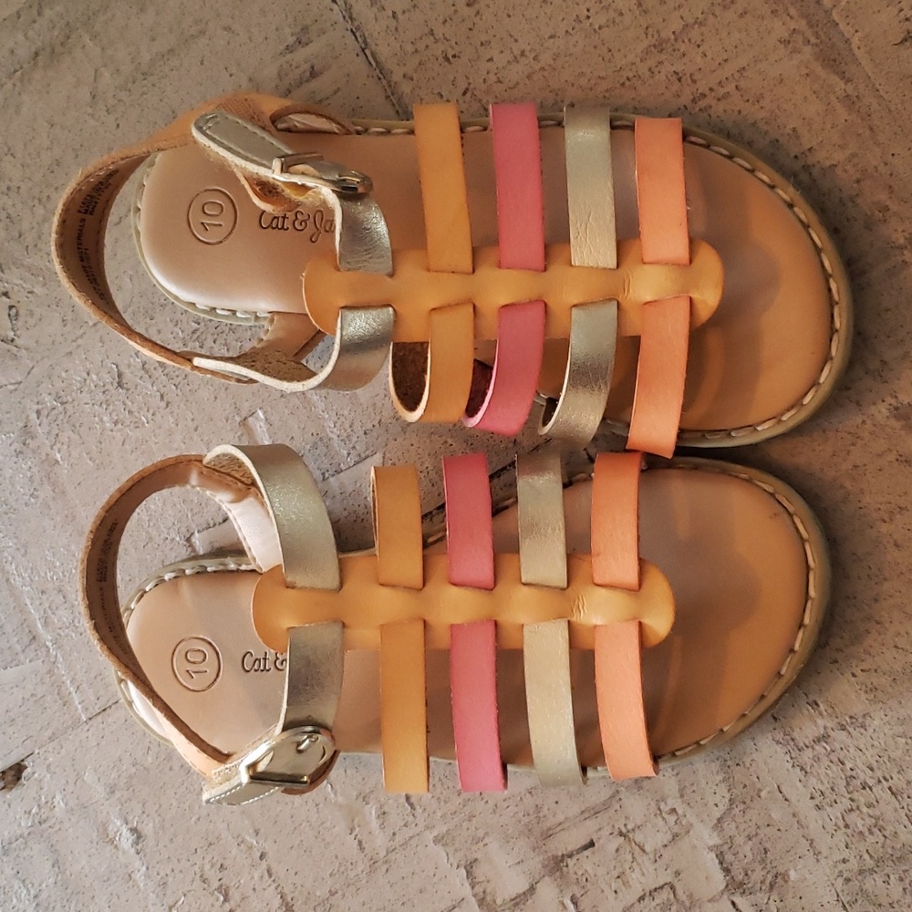 Girls sandals